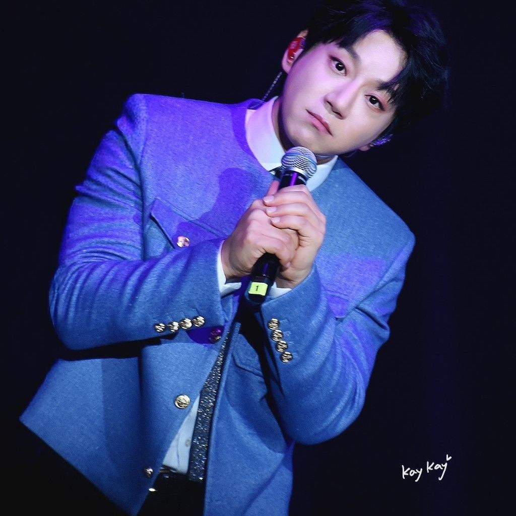 Foto terbaru Hwang Chiyeol