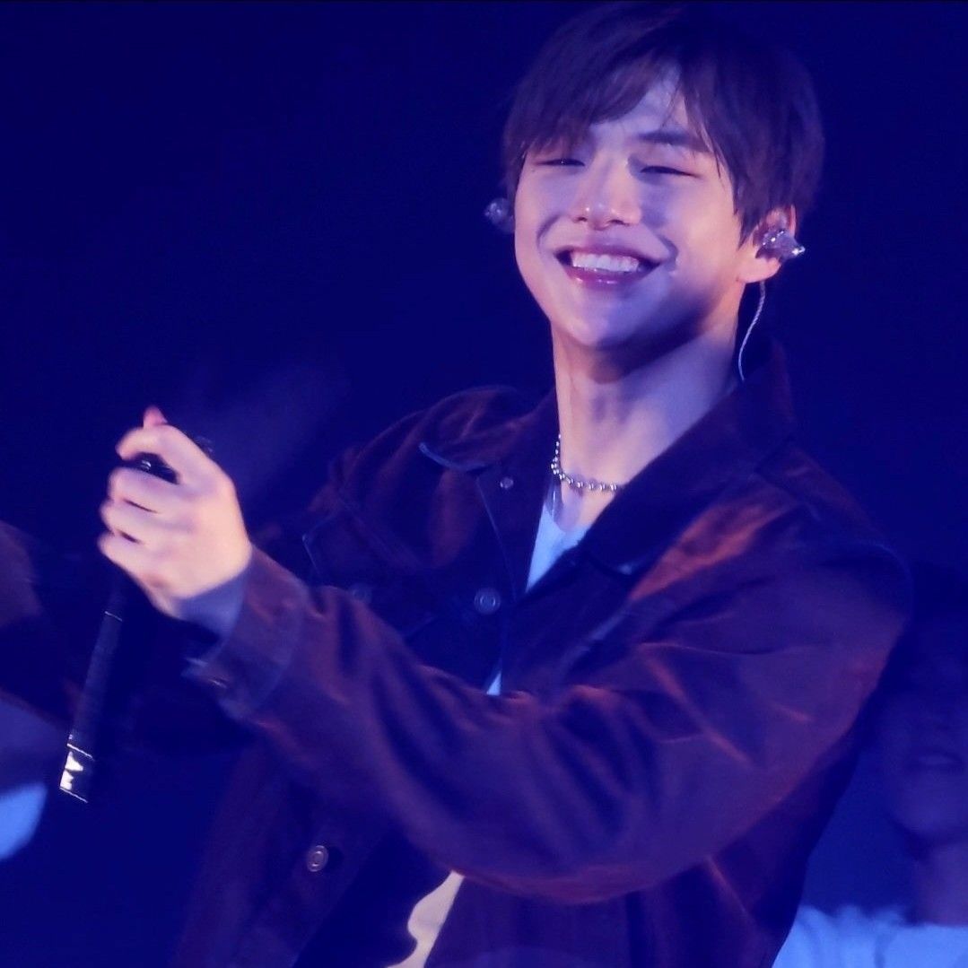 姜丹尼尔的最新照片