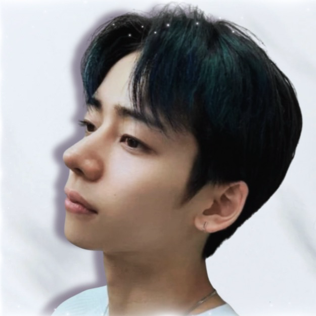 A moment captured by Yumeki's fan