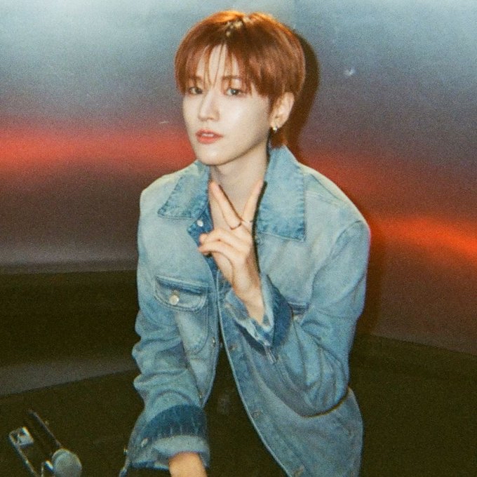 Latest photo of Riwoo (BOYNEXTDOOR)