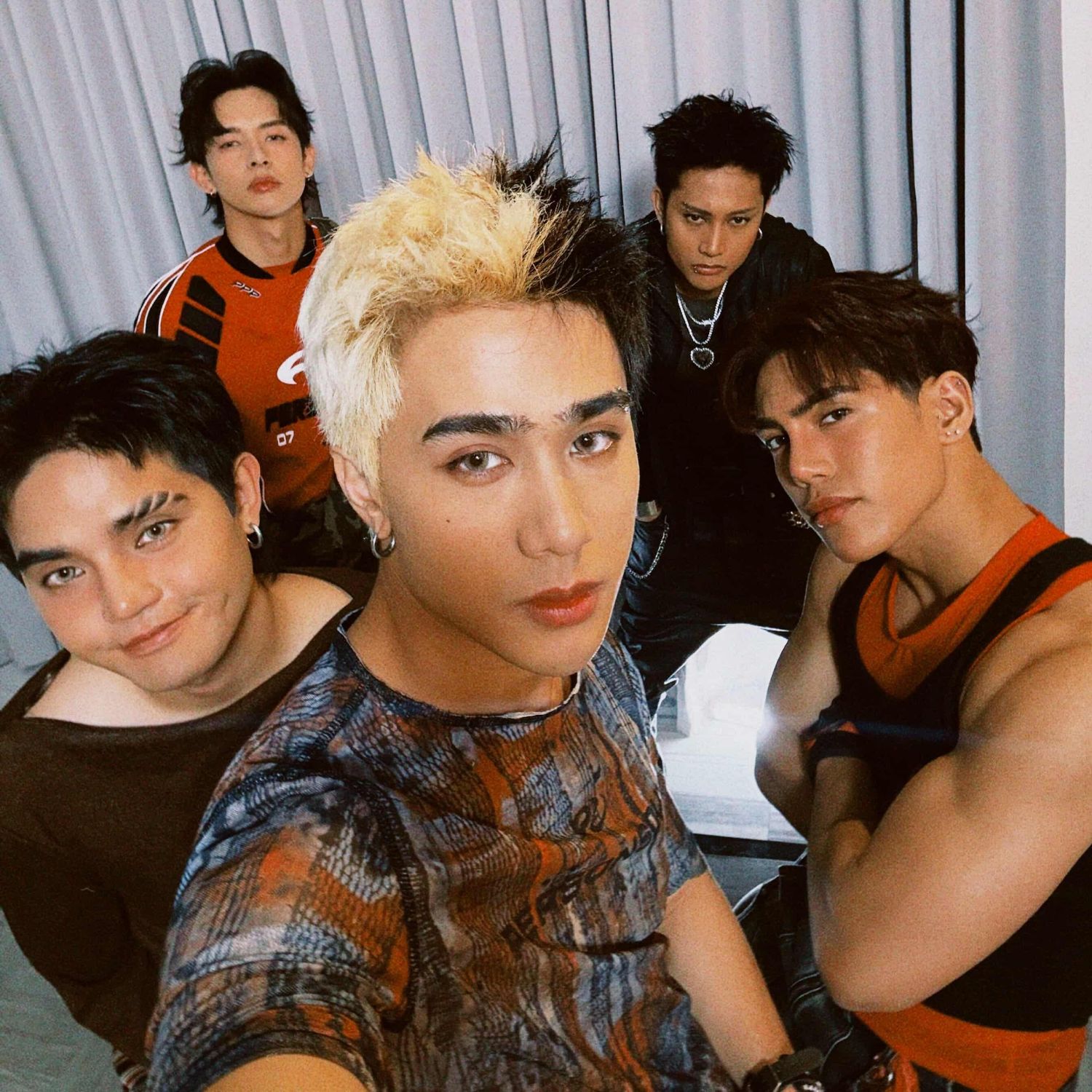 Latest photo of SB19