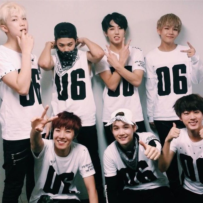 Momen yang diabadikan oleh penggemar BTS