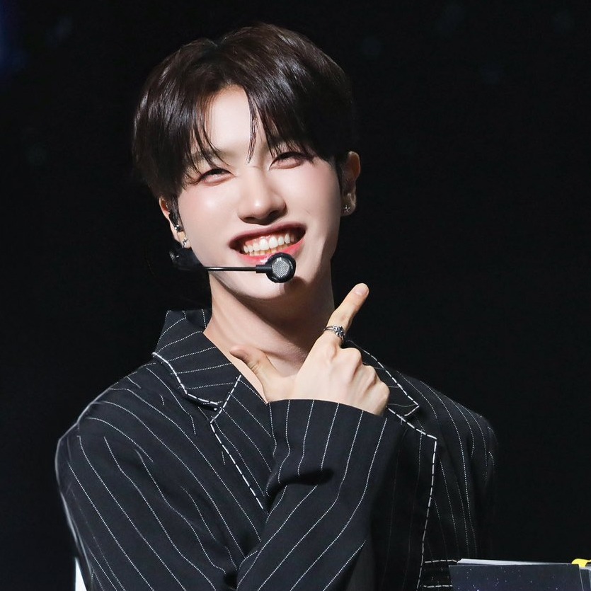 Foto aktivitas terbaru Huiwon (n.SSign)