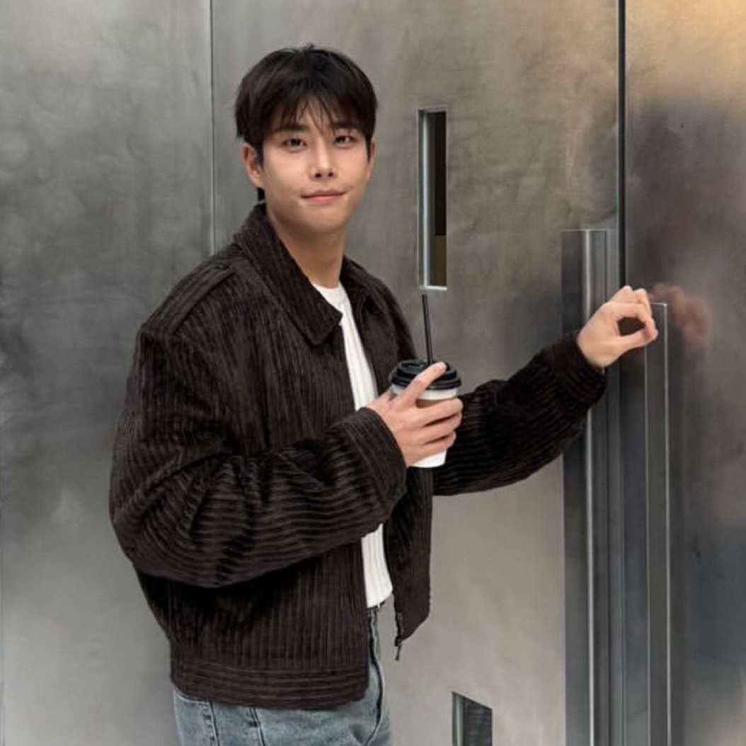 Foto aktivitas terbaru ASTRO