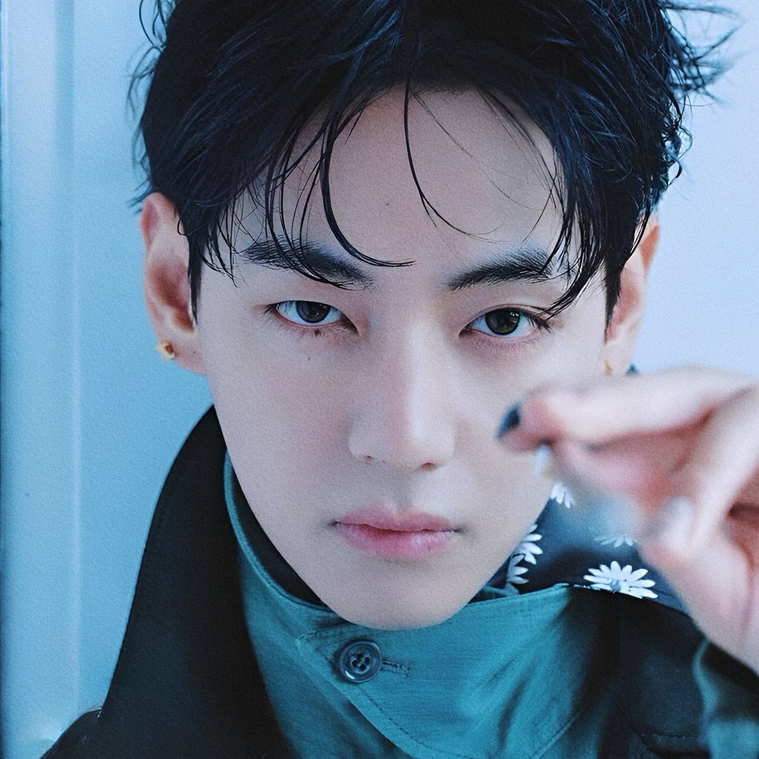 V (防弹少年团)粉丝拍下的瞬间