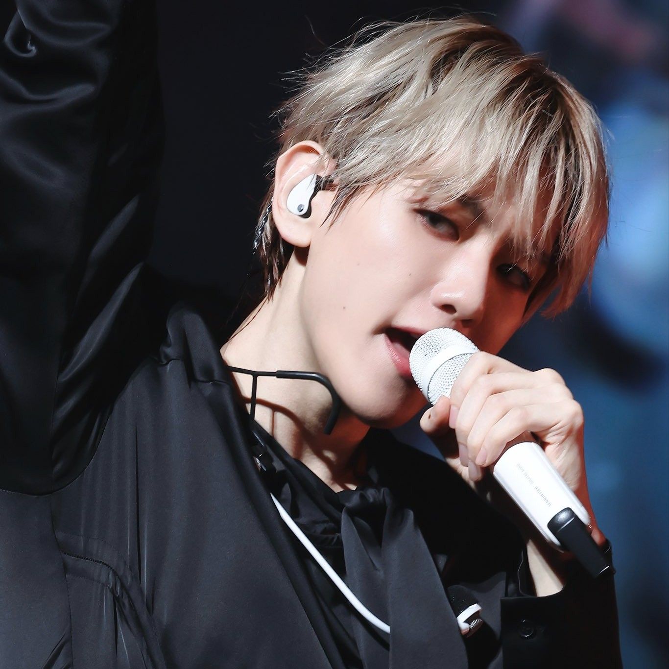 Latest photo of Baekhyun (EXO)