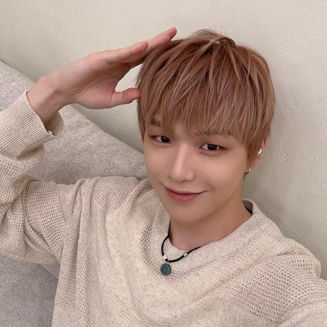 Recent activity shot of Kang Daniel