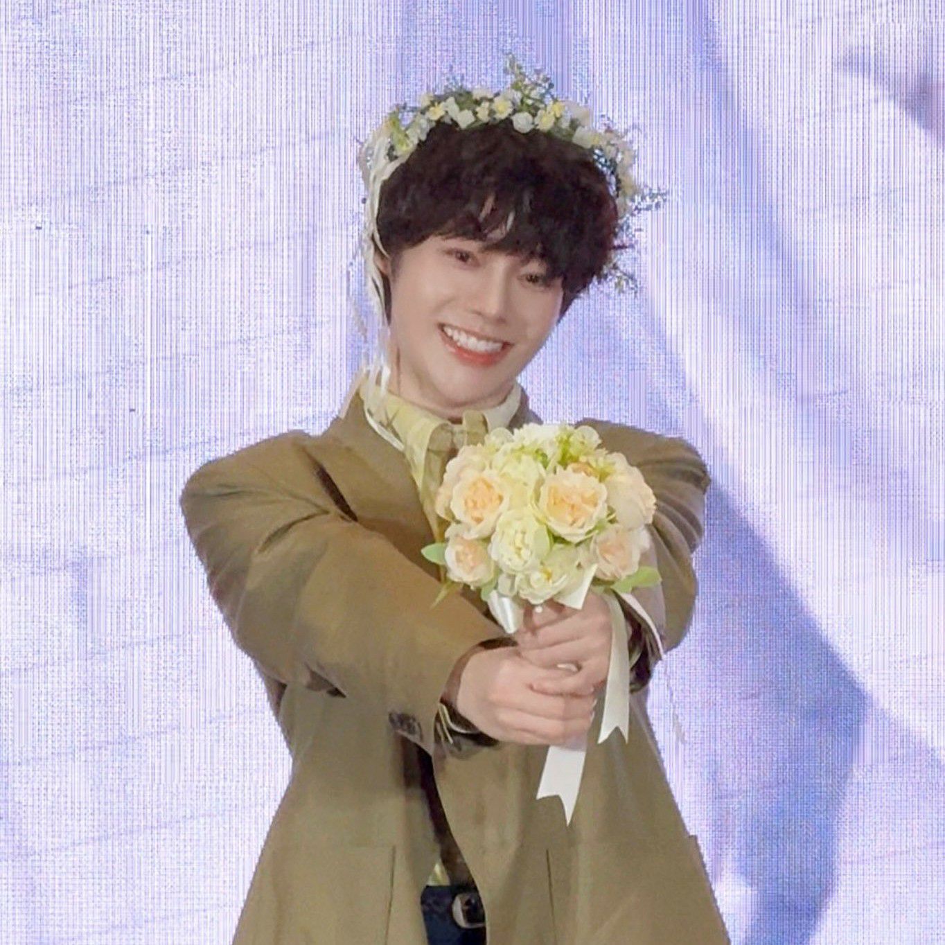 Foto terbaru Hanbin (TEMPEST)