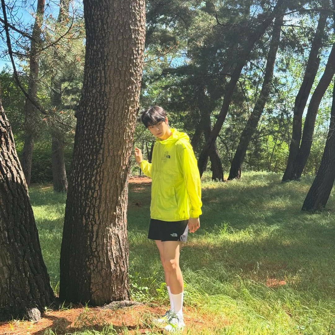 Behind-the-scenes cut of Eunwoo (ASTRO)