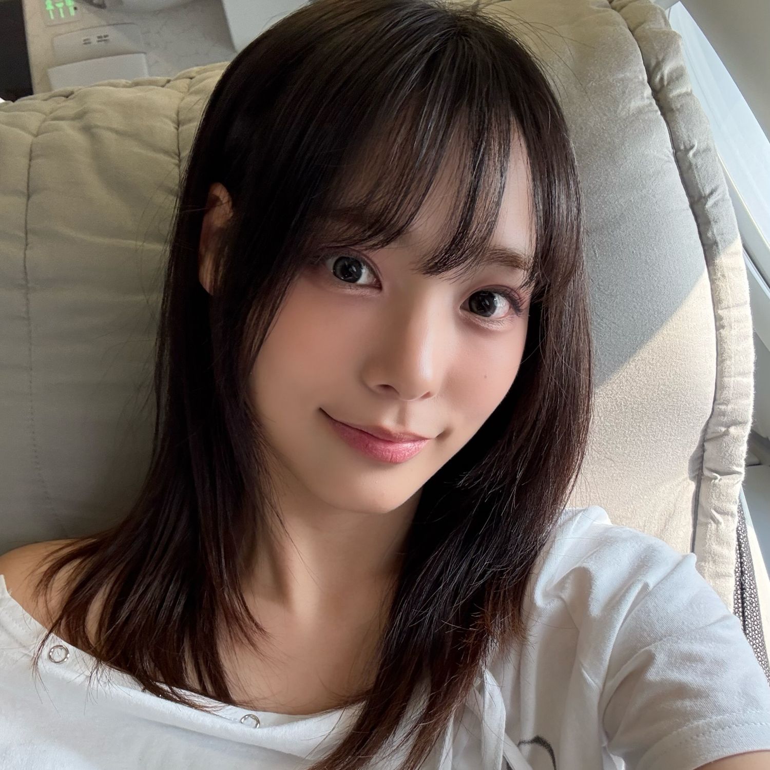 Latest photo of Siyeon (QWER)