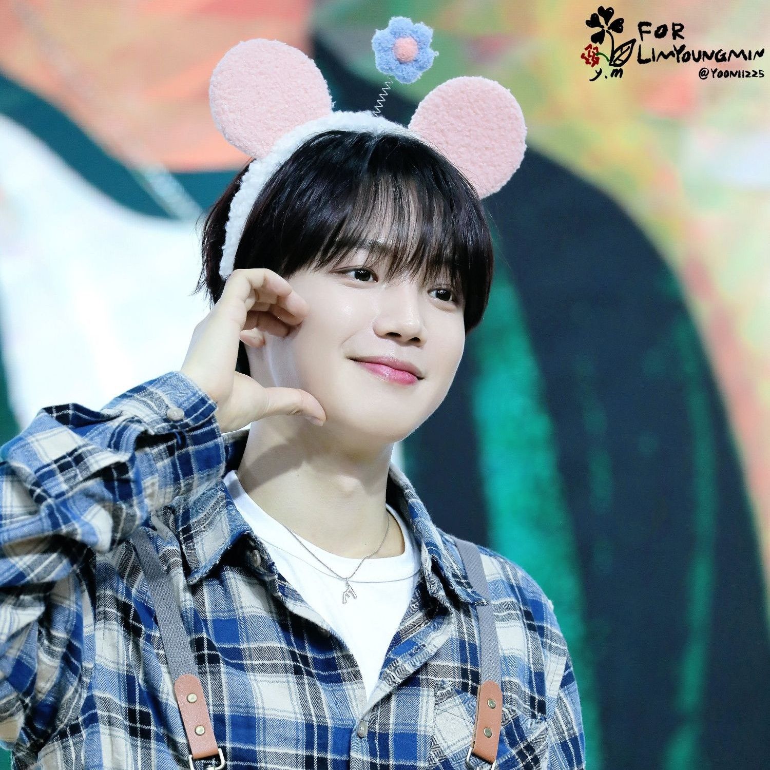 A moment captured by Lim Youngmin's fan