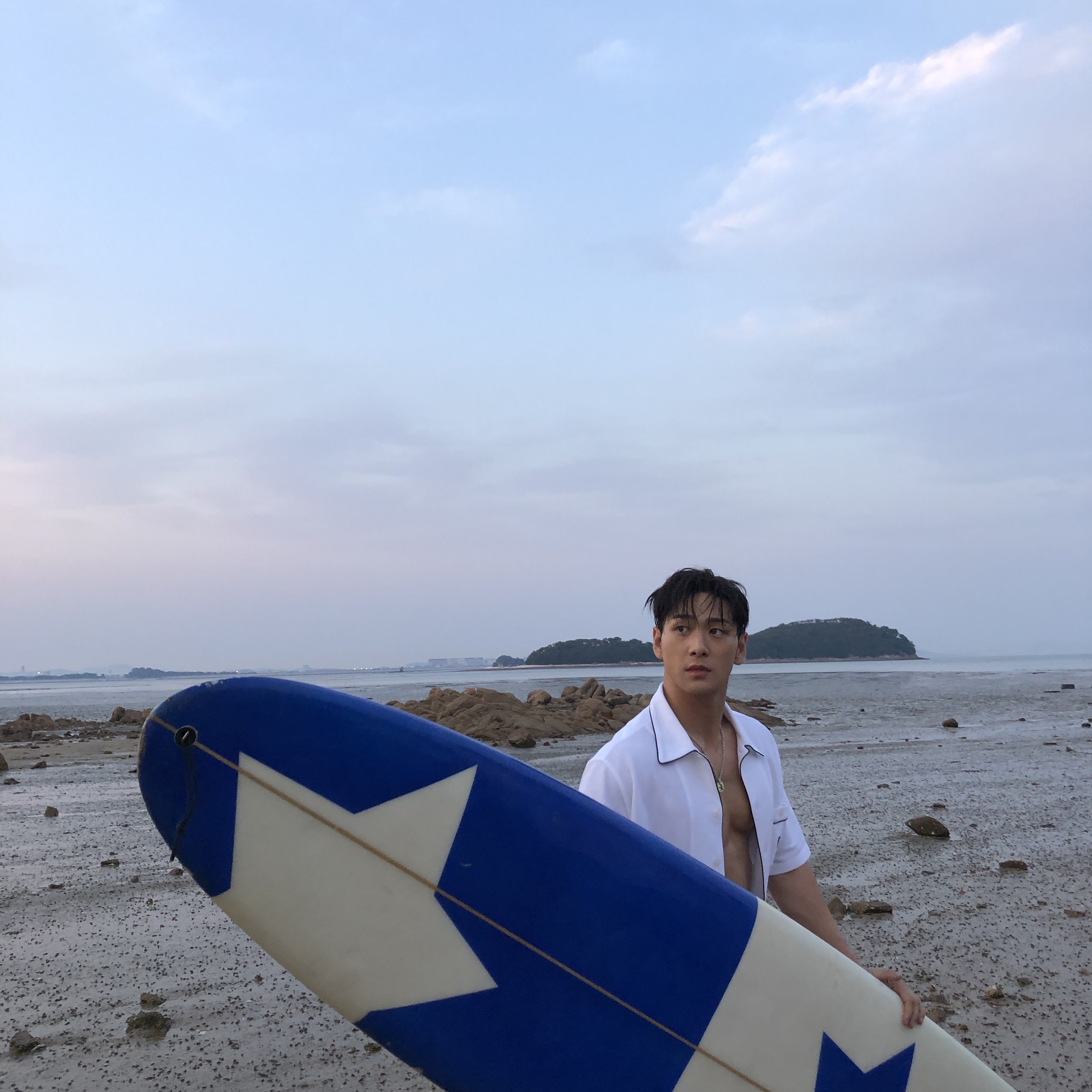 Latest photo of Baekho