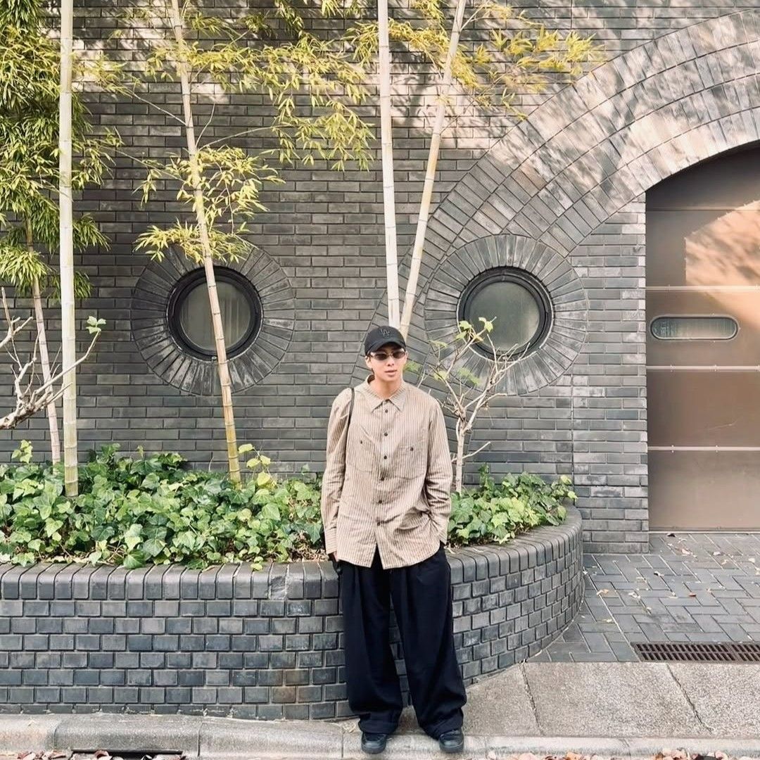 Latest photo of RM (BTS)