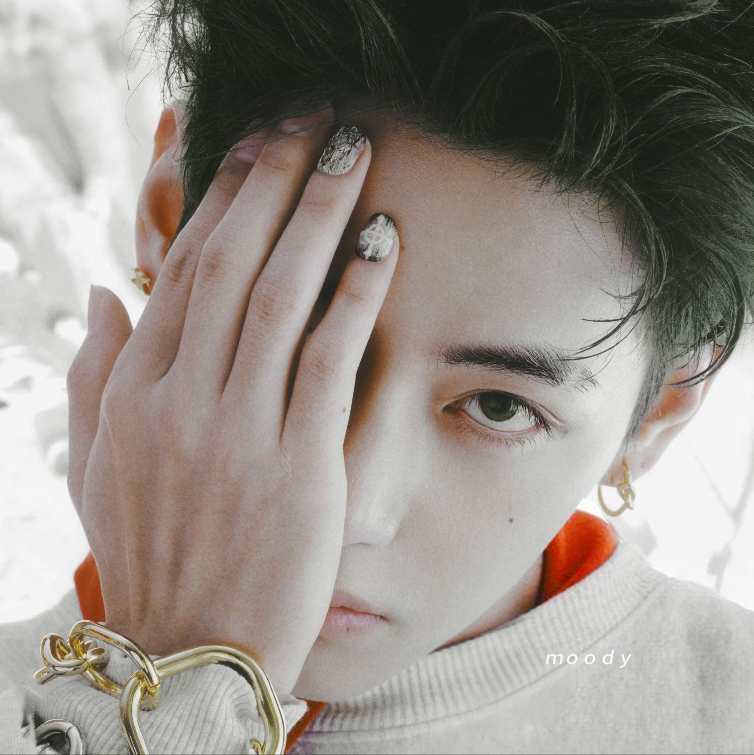 Latest photo of V (BTS)