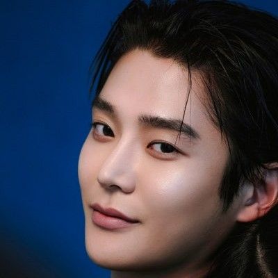 Behind-the-scenes cut of Rowoon