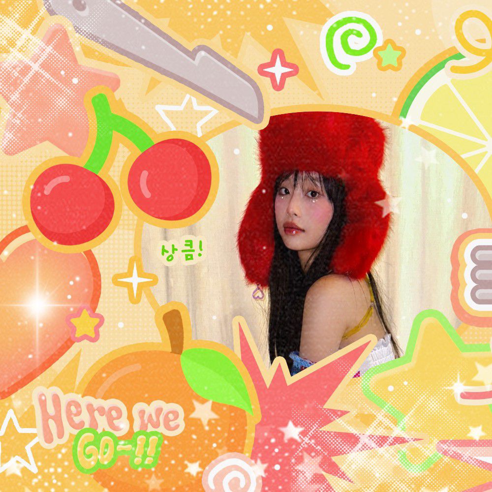 Latest photo of Chuu