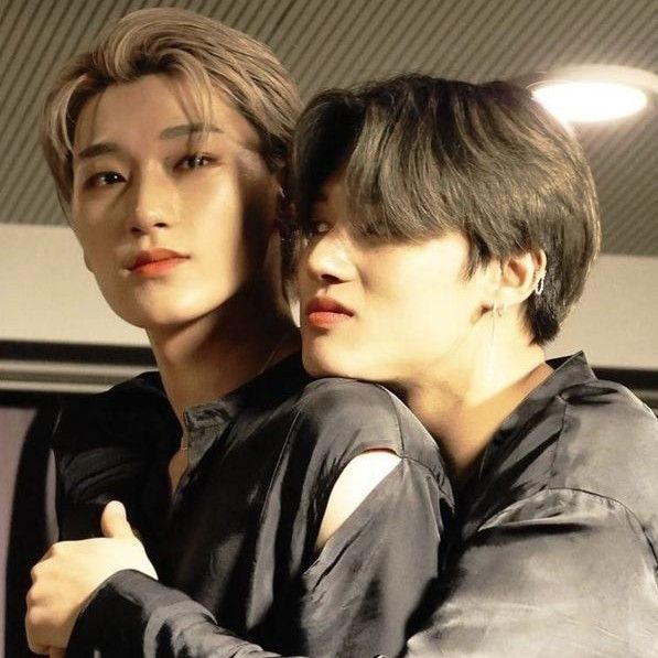 에이티즈의 비하인드 컷