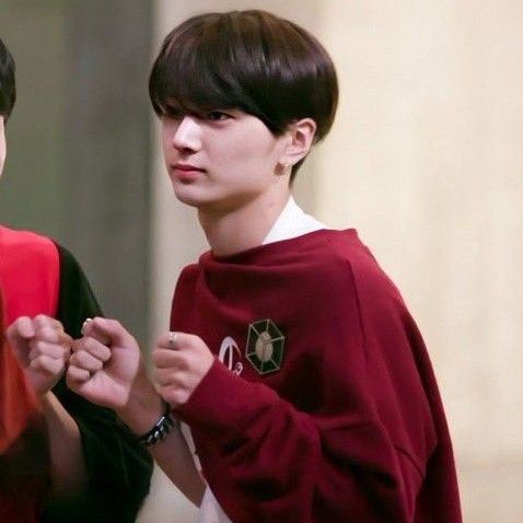 Behind-the-scenes cut of Jay (ENHYPEN)