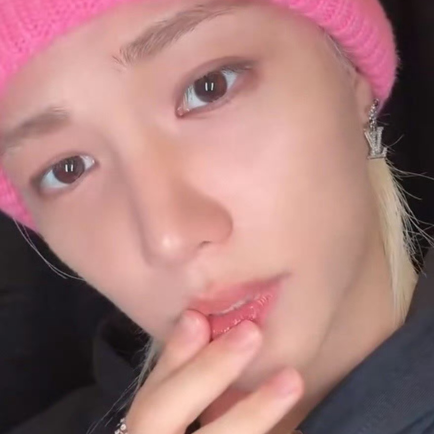 Recent activity shot of Felix (Stray Kids)