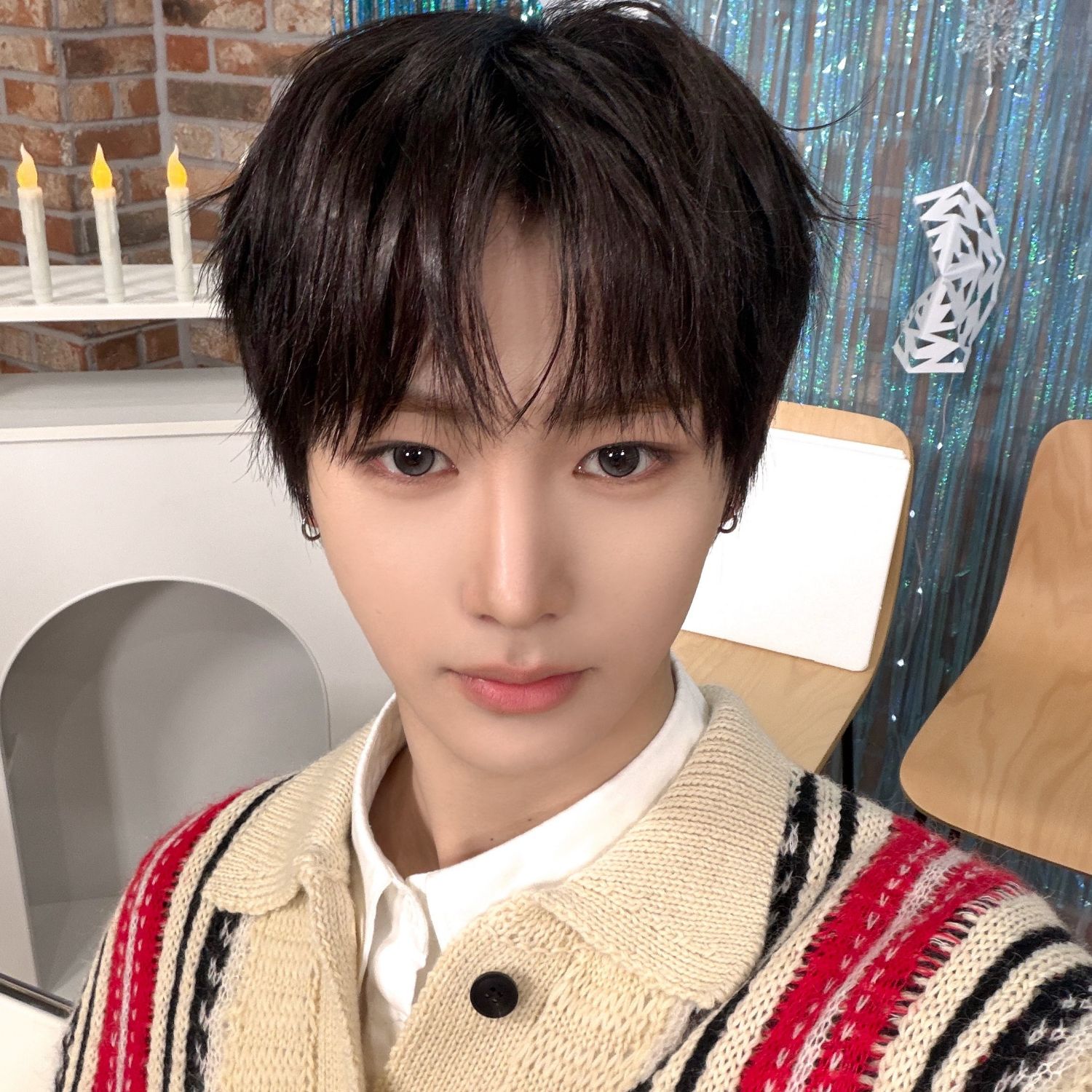 Recent activity shot of Zhou Anxin (ALPHA DRIVE ONE)