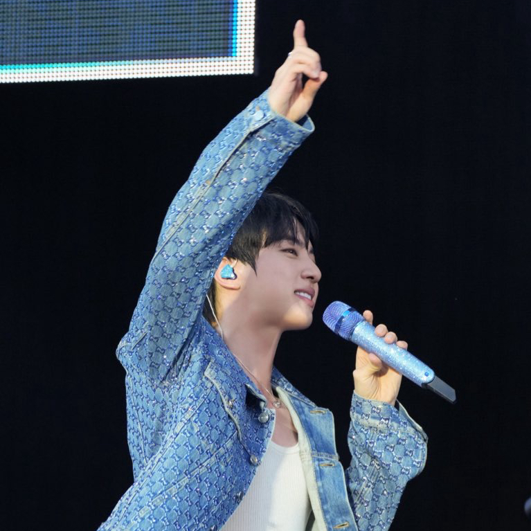 진 (방탄소년단) 팬이 찍은 순간