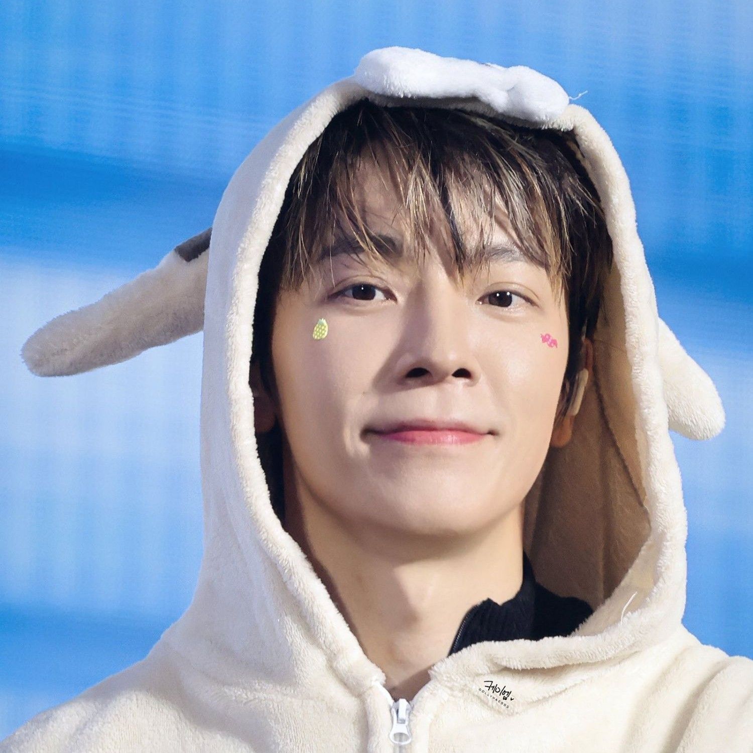 A moment captured by Donghae (Super Junior)'s fan