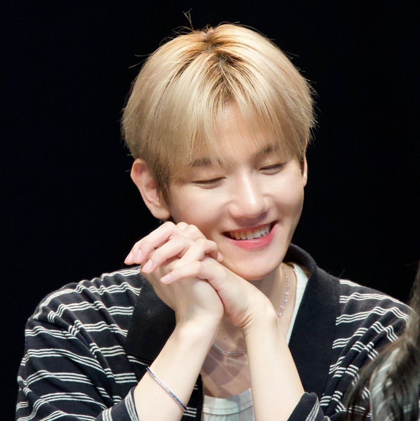 伯賢 (EXO)的最新照片