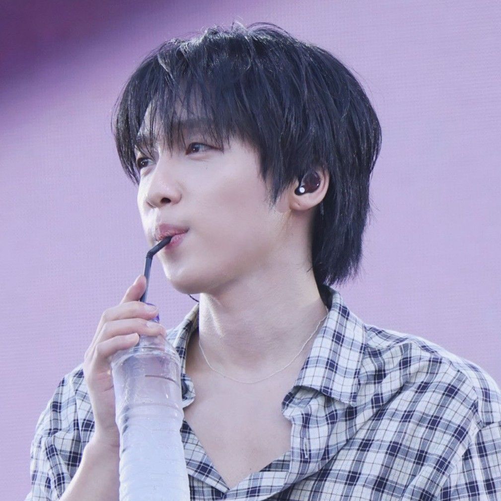 Behind-the-scenes cut of Jeong Sewoon