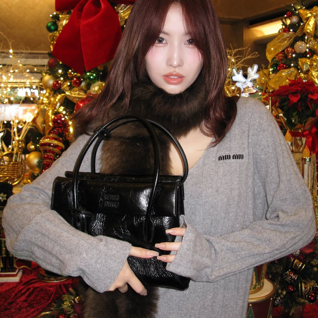 모모 (TWICE)의 최신 사진