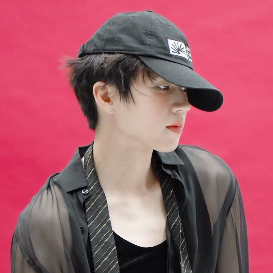 ウヒョン (INFINITE)の最新写真