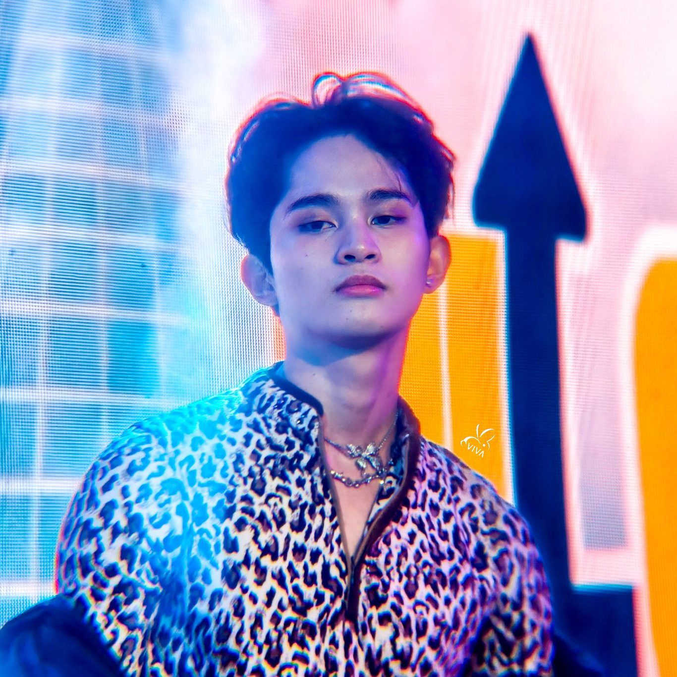 A moment captured by Winston (HORI7ON)'s fan