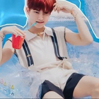 Latest photo of Q (THE BOYZ)
