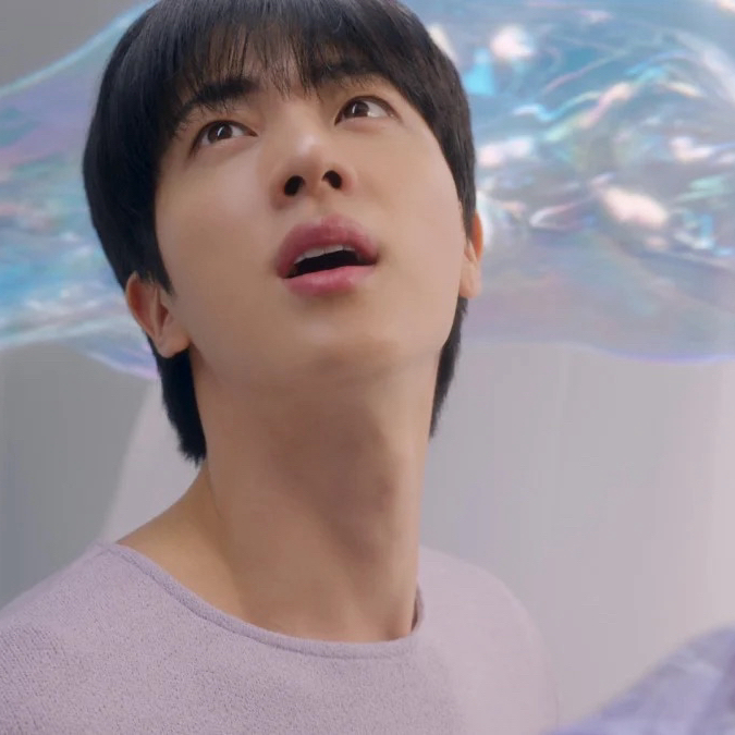 Foto terbaru Jin (BTS)
