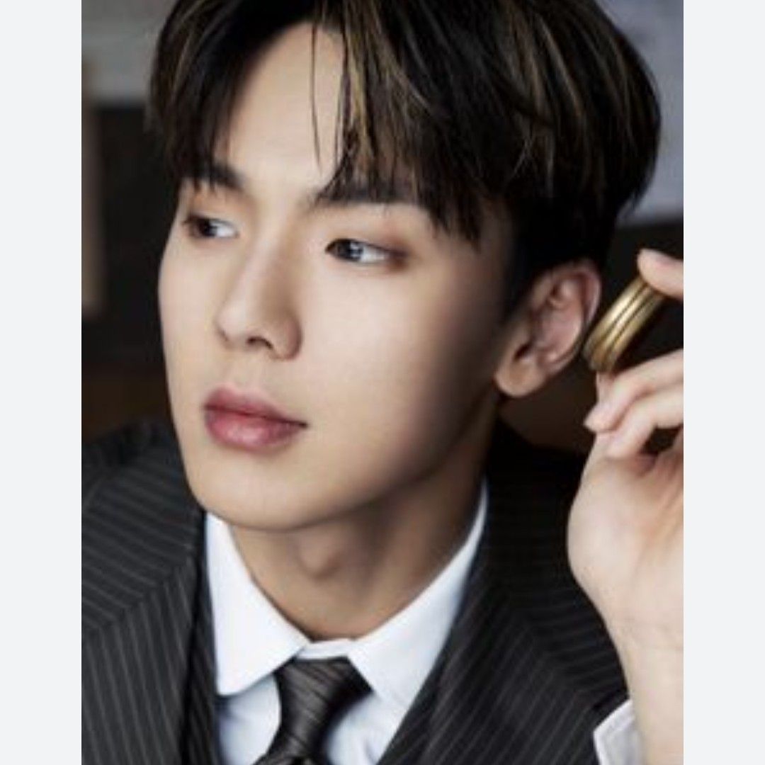 Momen yang diabadikan oleh penggemar Shownu (MONSTA X)
