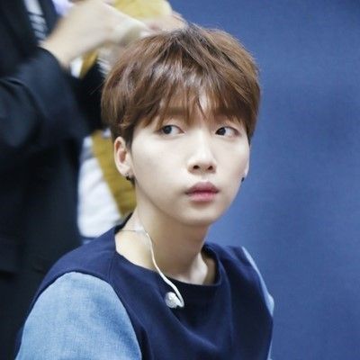 Recent activity shot of Jeong Sewoon