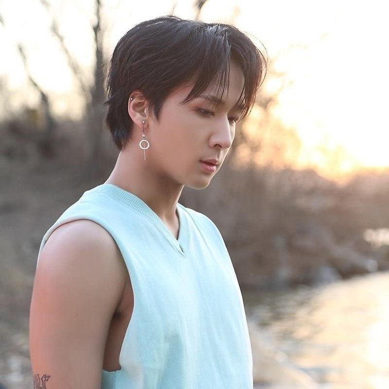 Behind-the-scenes cut of VIXX