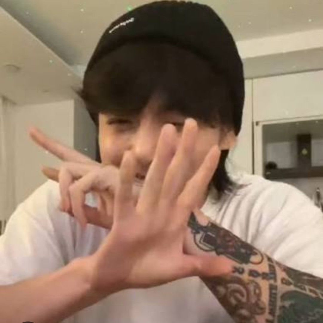 정국 (방탄소년단)의 최신 사진