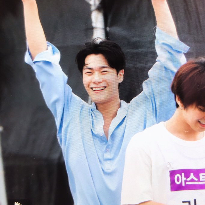 A moment captured by Moonbin (ASTRO)'s fan