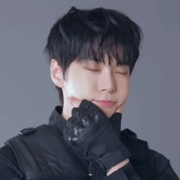 Behind-the-scenes cut of Doyoung (NCT 127)