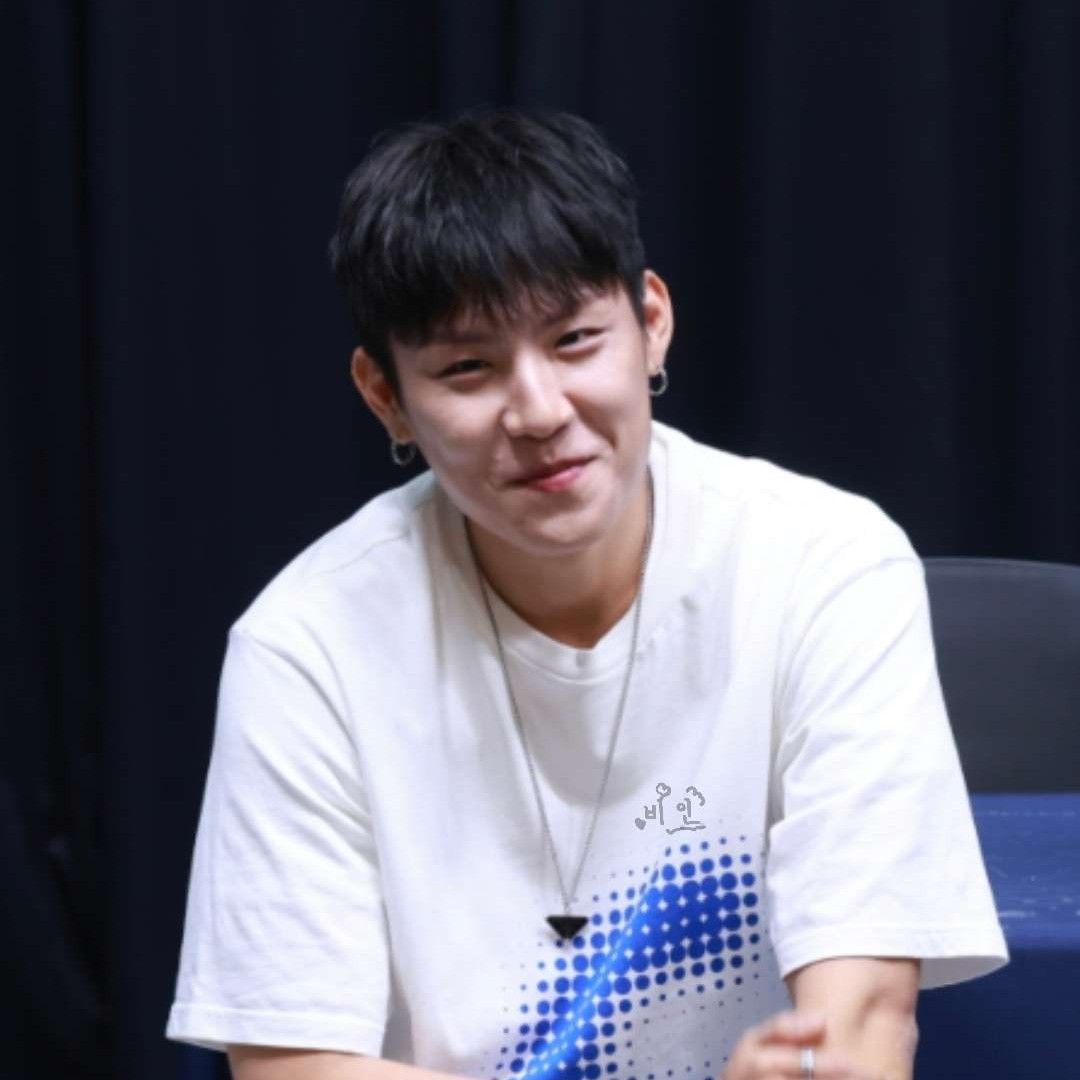 Behind-the-scenes cut of Park Woojin (AB6IX)