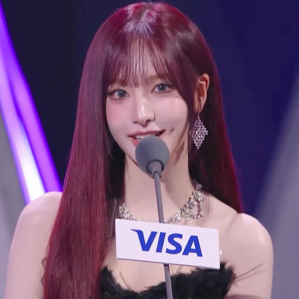 Latest photo of LIZ (IVE)