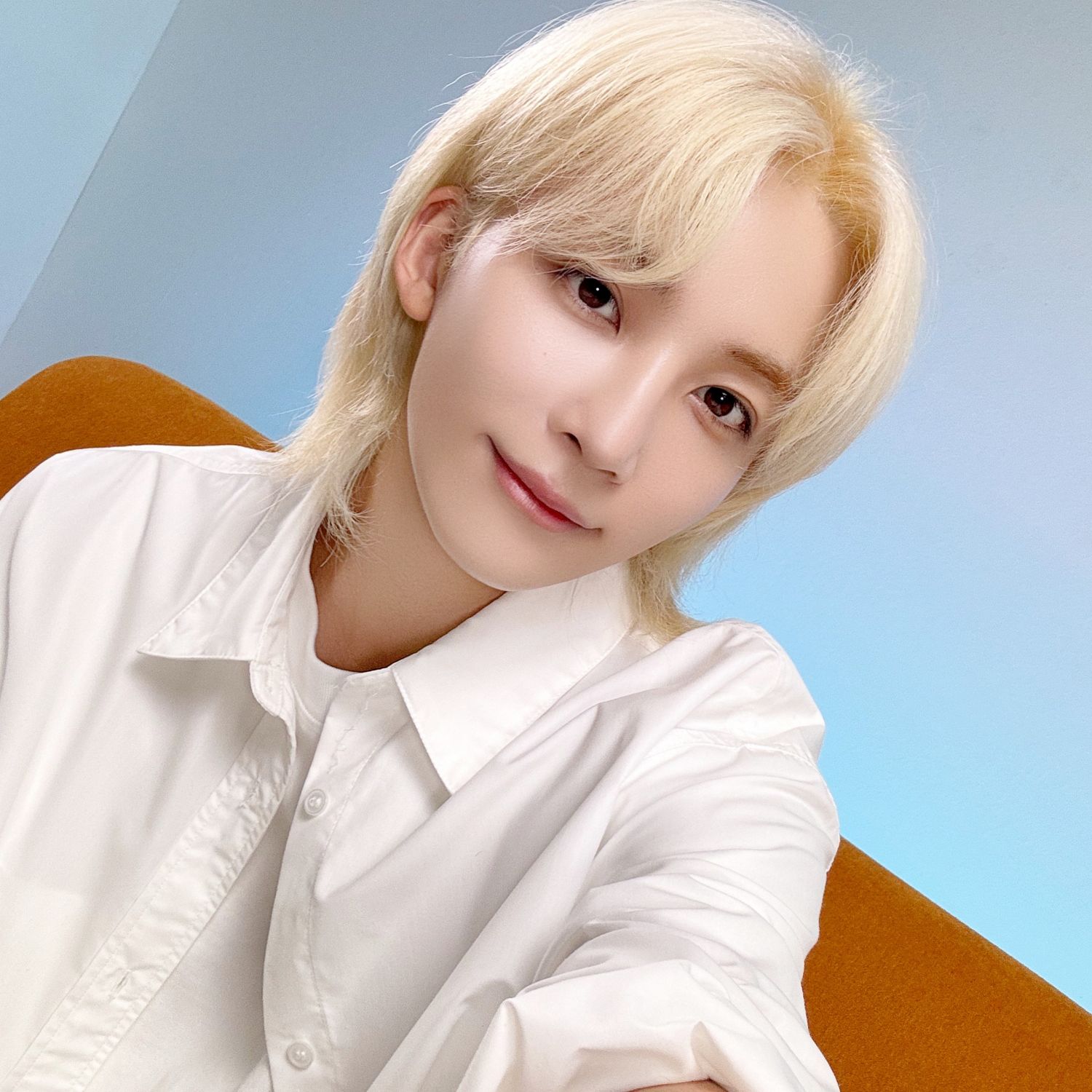 Recent activity shot of Jeonghan (SEVENTEEN)