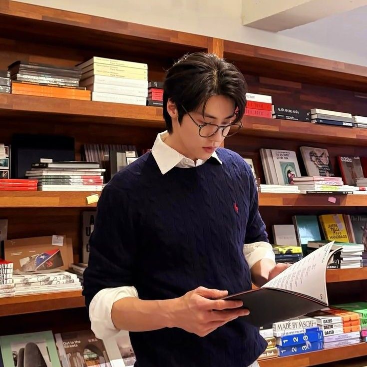 Latest photo of Lee Seunghyup (N.Flying)
