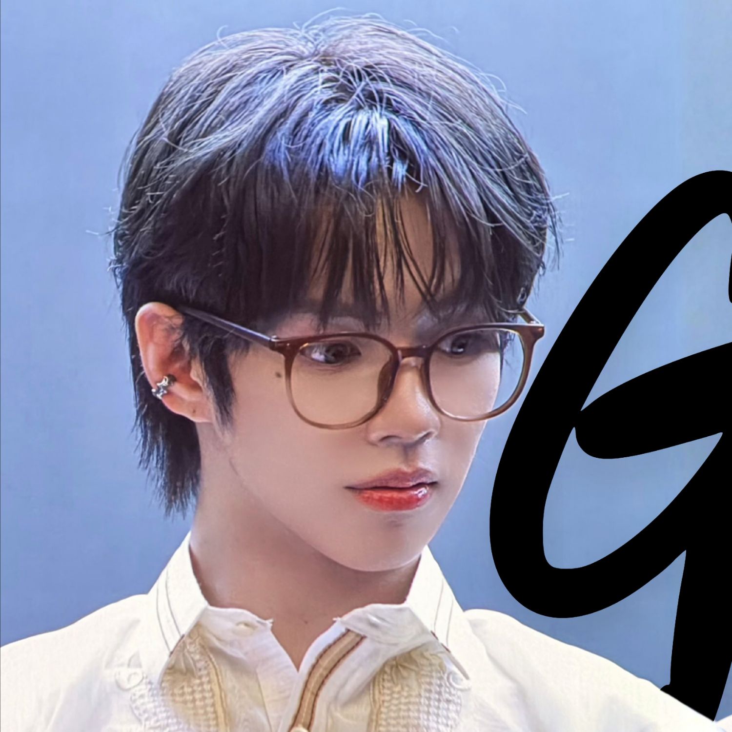 Behind-the-scenes cut of JL (AHOF)