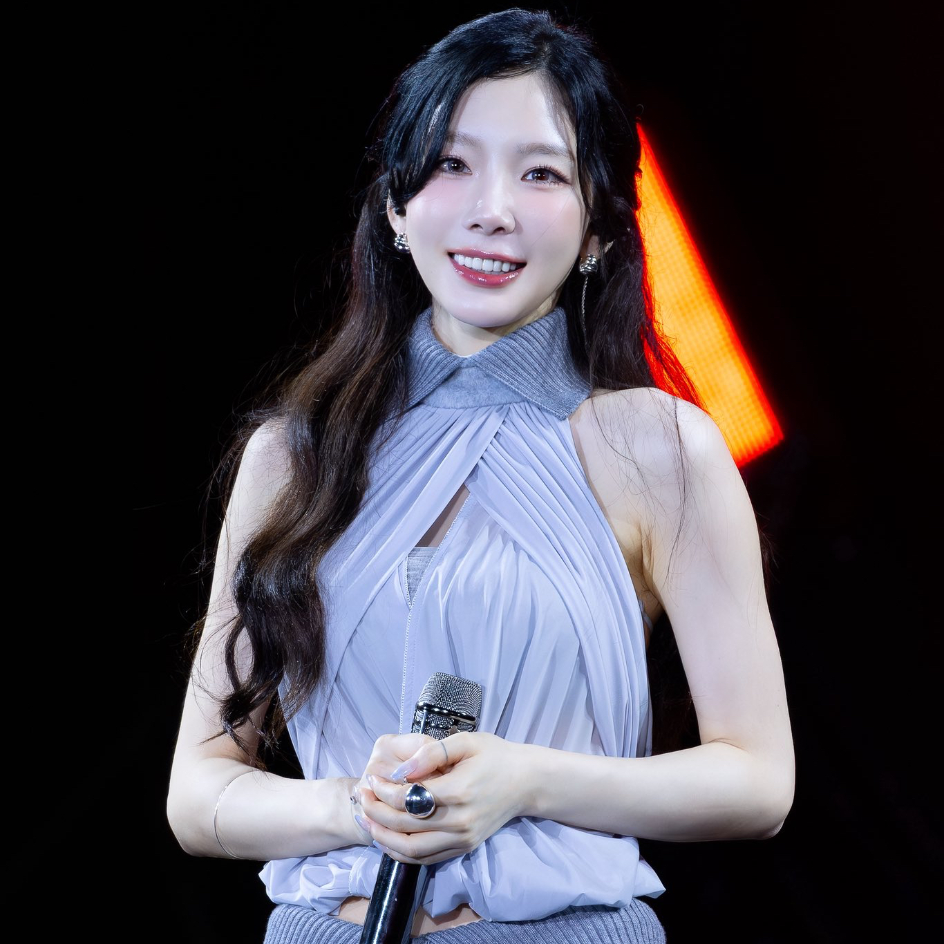 Behind-the-scenes cut of Taeyeon (Girls' Generation)