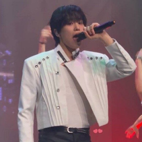 A moment captured by Rocky's fan