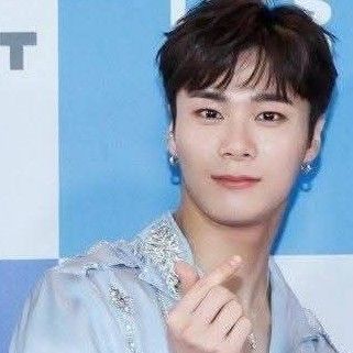 A moment captured by Moonbin (ASTRO)'s fan