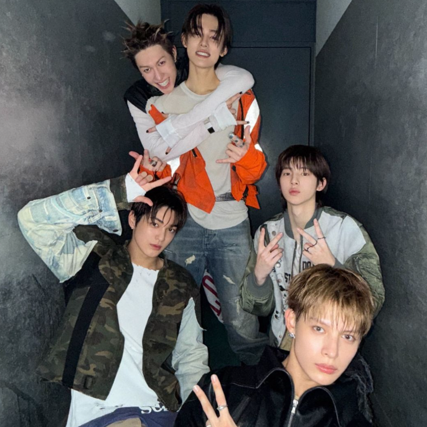 Behind-the-scenes cut of CORTIS