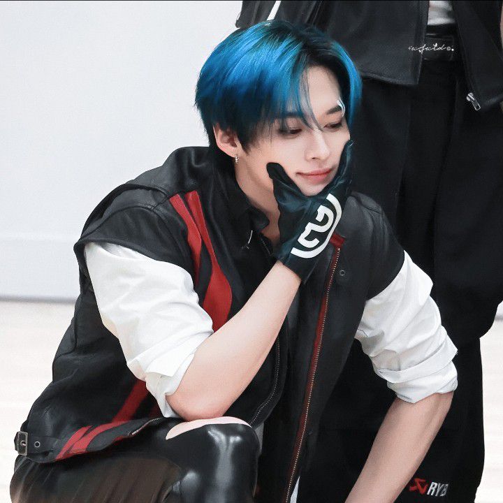 A moment captured by Lee Know (Stray Kids)'s fan