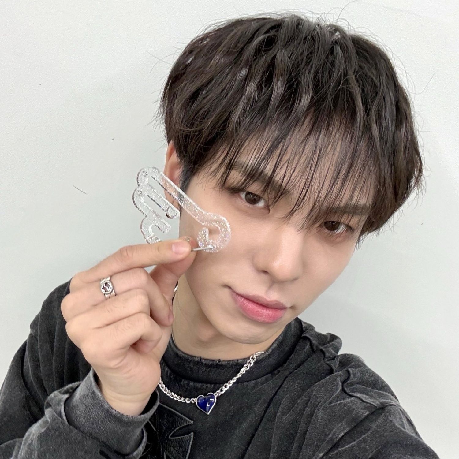 A moment captured by BX (CIX)'s fan